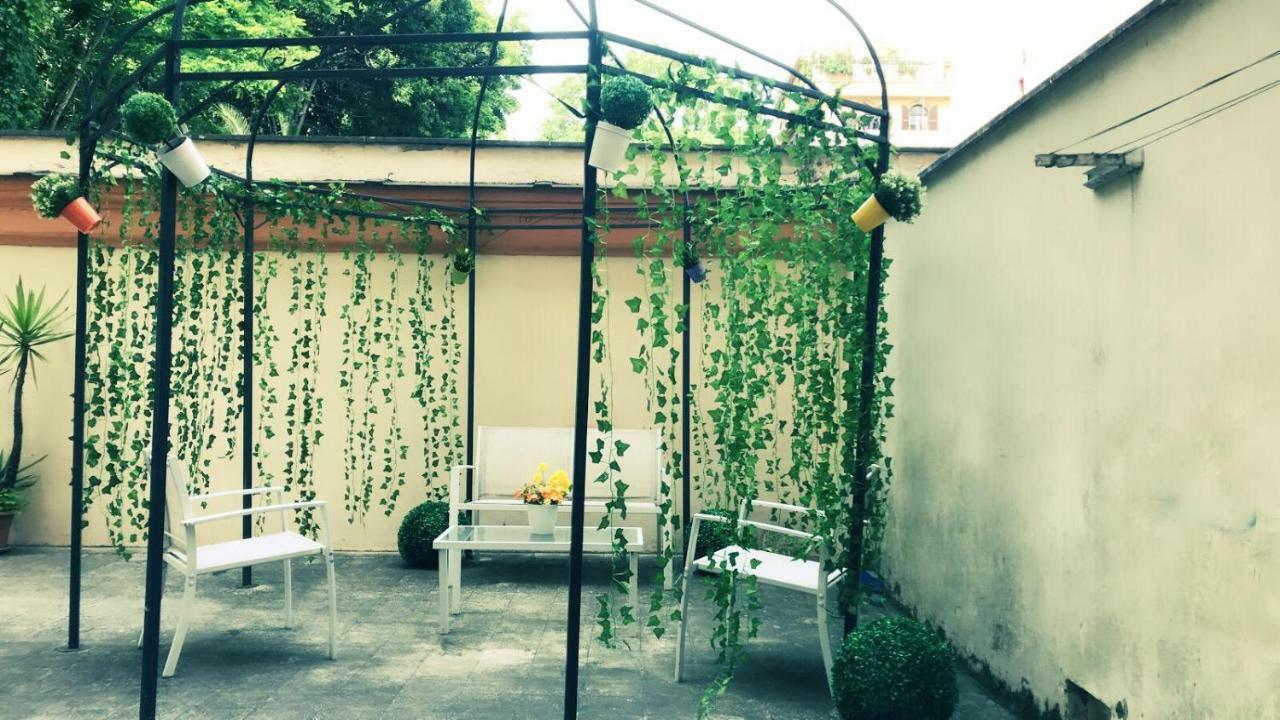 Boarding House International Lejlighedshotel